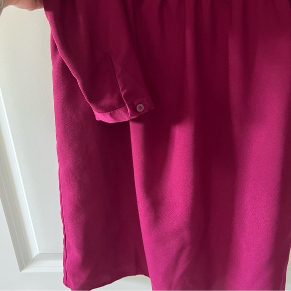 Color of the Year!! 🤩 Silky Long Sleeve Dress - Picture 3 of 5